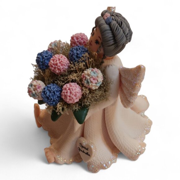 Rare Kneeded Angel "Grandmother" Barefoot Collection Figurine By Carol G… - Picture 6 of 13